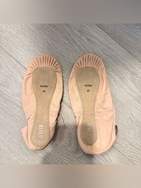 Bloch Foldable Ballet Flats in Peach